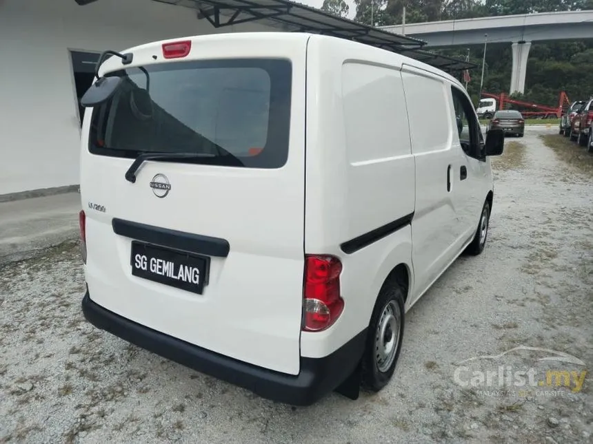 2025 Nissan NV200 Panel Van