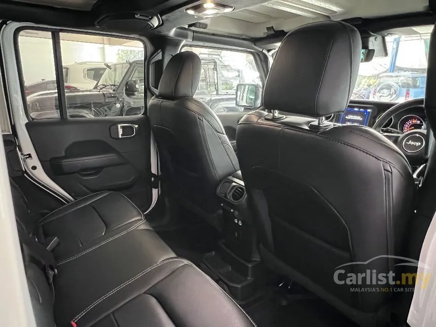 2021 Jeep Wrangler Unlimited Sahara SUV