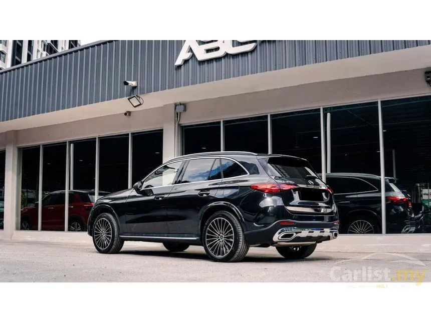 2025 Mercedes-Benz GLC350e 4MATIC AMG Line SUV