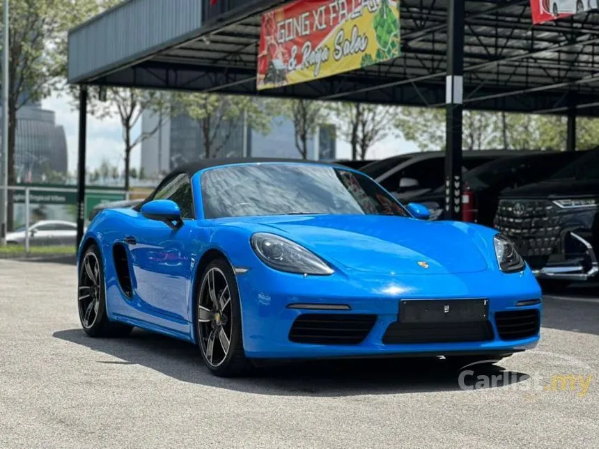 2022 Porsche 718 Boxster Convertible
