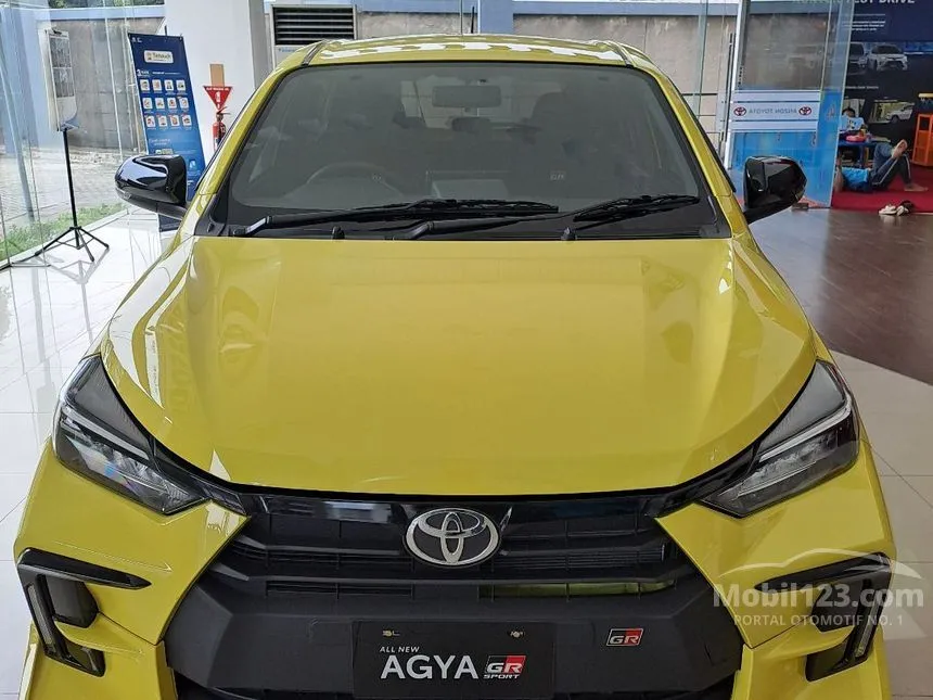 Jual Mobil Toyota Agya 2023 GR Sport 1.2 di DKI Jakarta Manual Hatchback Silver Rp 210.000.000