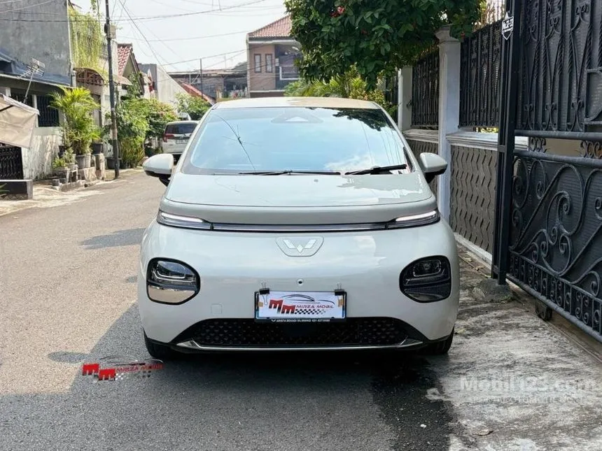 2024 Wuling Cloud EV 460KM Hatchback