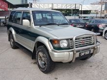 1995 Mitsubishi Pajero 2.6 SUV Manual 4x4, 8 Seater, Double Blower Air-Cond