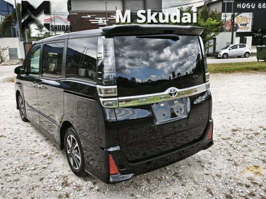 2021 Toyota Voxy ZS Kirameki Edition MPV
