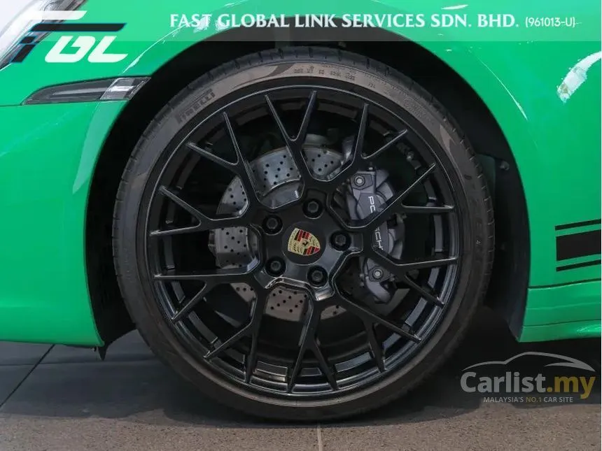2022 Porsche 911 Carrera Coupe