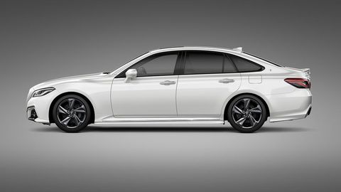 Tokyo 2017: Toyota Will Showcase a Crown Concept
