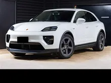 2025 UNREGISTER Porsche Macan 0.0 SUV (Incoming) Open for booking