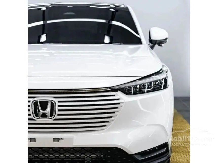 2023 Honda HR-V SE SUV