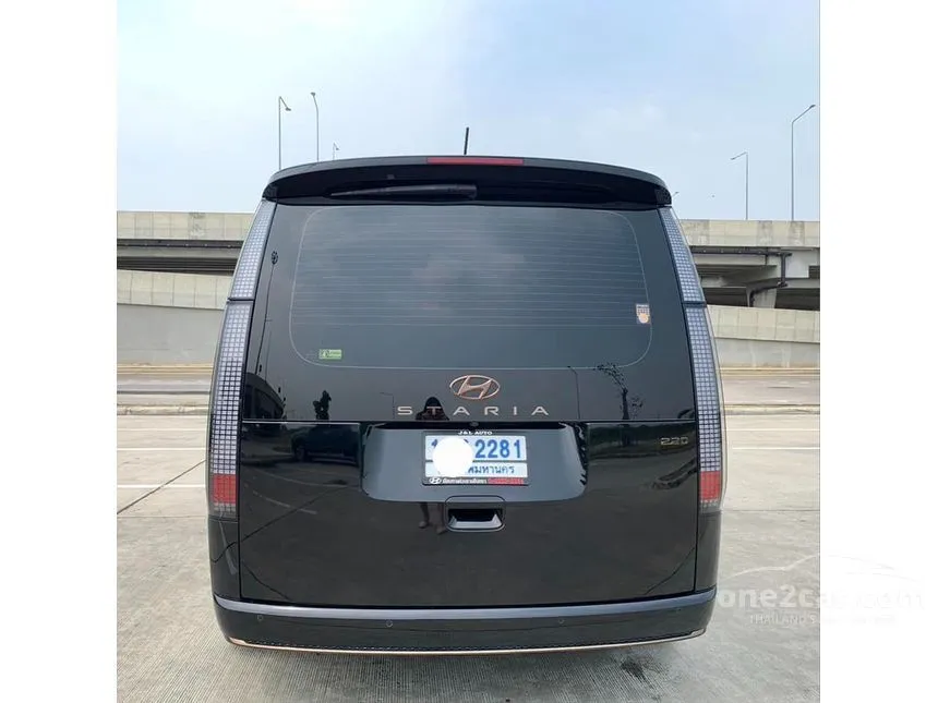 2022 Hyundai Staria Premium Van