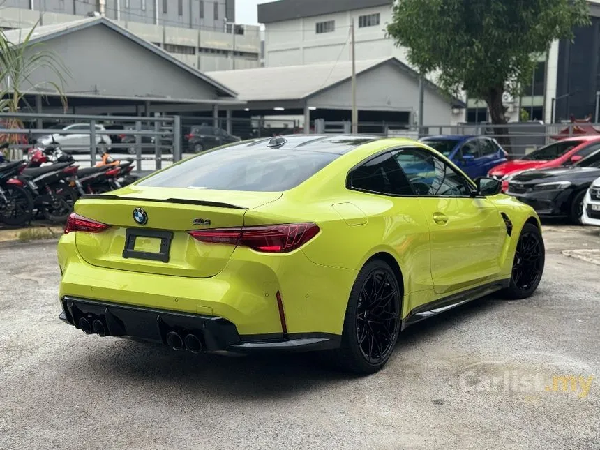 2025 BMW M4 Competition M xDrive Black Graphic Coupe