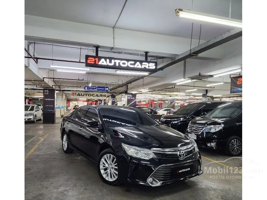 Jual Mobil Toyota Camry 2017 V 2.5 di DKI Jakarta Automatic Sedan Hitam Rp 220.000.000