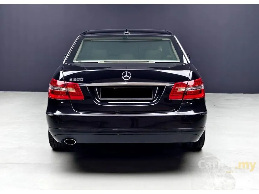 2012 Mercedes-Benz E200 CGI Sedan