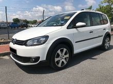 2012 Volkswagen Cross Touran 1.4 MPV FULL SERVICE RECORD 1 foreigner lady owner, super tip-top condition