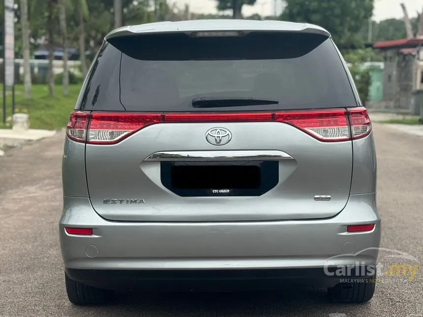 2011 Toyota Estima MPV