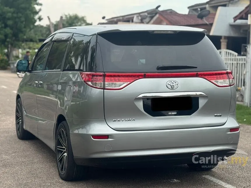 2011 Toyota Estima MPV