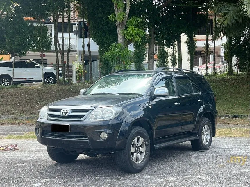 2005 Toyota Fortuner V SUV