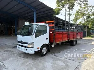 2026 Hino 300 4.0 Lorry