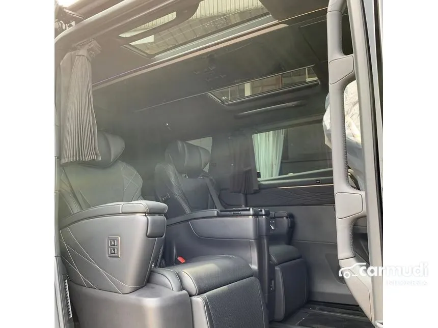 2024 Toyota Alphard HEV (Non Premium Color) MPV