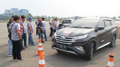 Daihatsu Berbagi 3 Teknik Pengereman yang Baik dan Benar