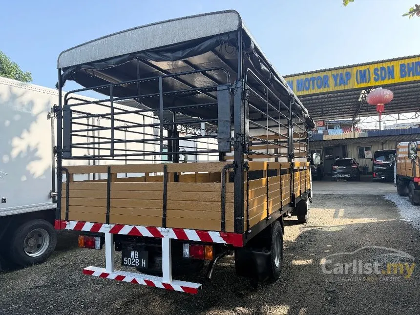 2014 Isuzu Elf NPR66UPH Lorry