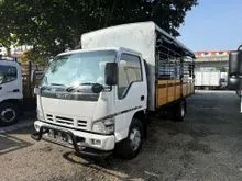 2014/15 Isuzu NPR66UPH 3 Ton 17 Feet Wooden Cargo Aluminum Top 5000KG Lorry