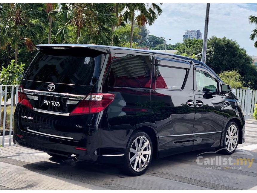 Toyota alphard 2013