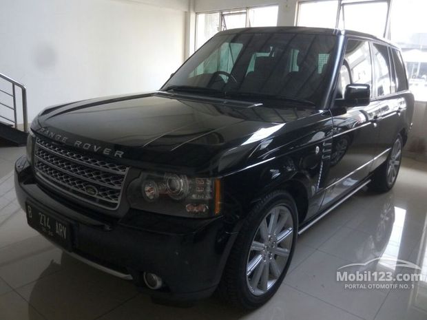 Land Rover Range Rover Mobil Bekas Baru dijual di 