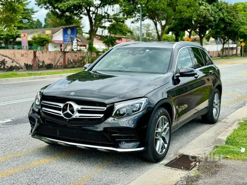 2018 Mercedes-Benz GLC250 4MATIC AMG Line SUV