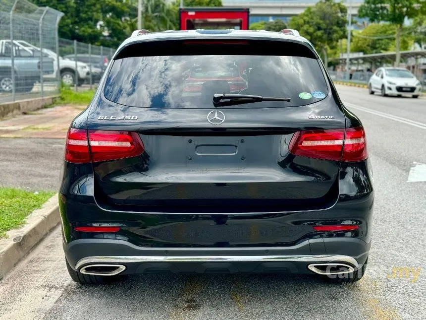 2018 Mercedes-Benz GLC250 4MATIC AMG Line SUV