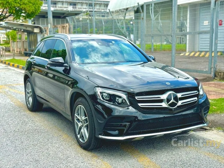2018 Mercedes-Benz GLC250 4MATIC AMG Line SUV