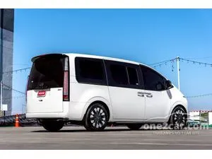 2022 Hyundai Staria 2.2 Premium Van