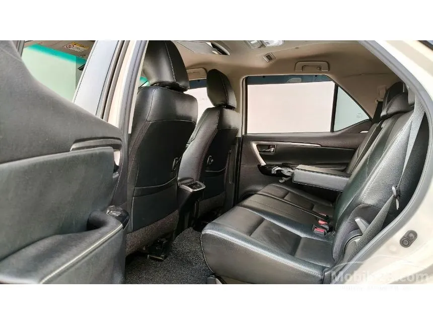 2022 Toyota Fortuner GR Sport 4X2 SUV