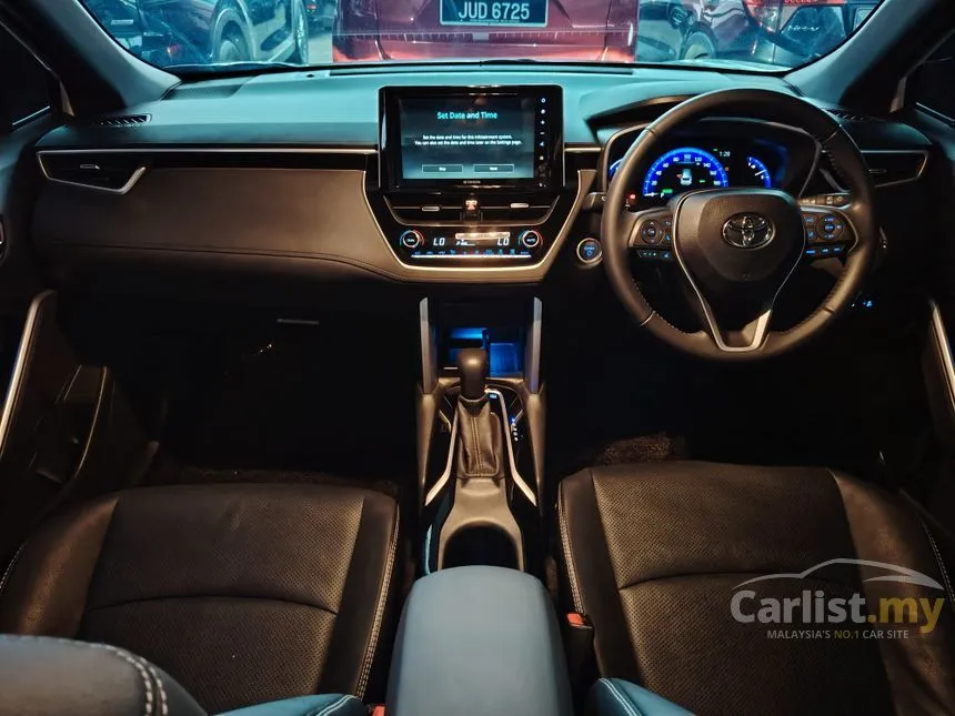 2024 Toyota Corolla Cross Hybrid SUV