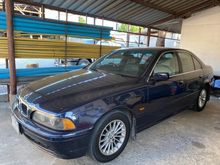 2001 BMW 523i 2.4 E39 (ปี 95-04) Executive Sedan AT