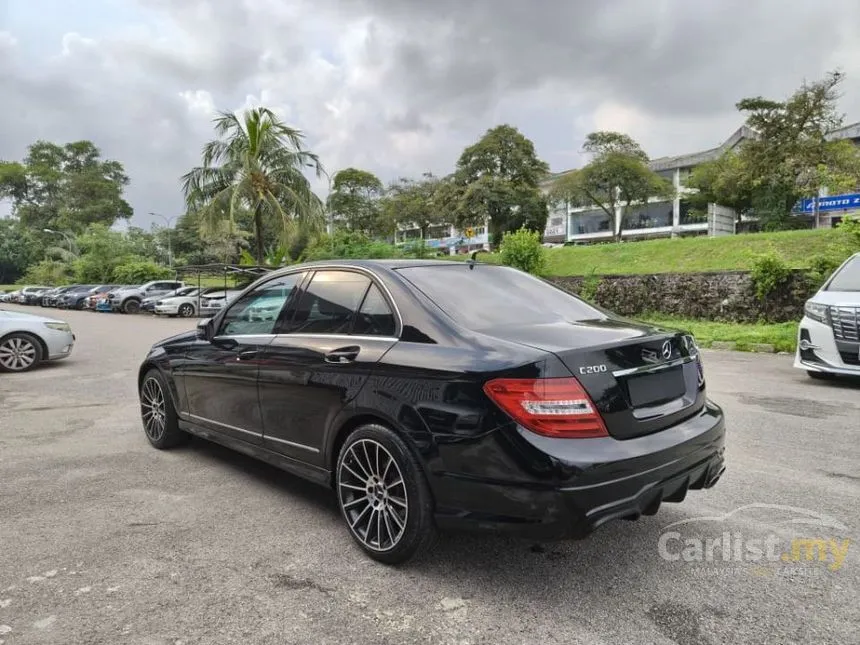 2014 Mercedes-Benz C200 Avantgarde CGI Sedan
