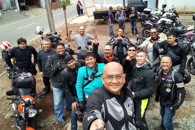 Touring Perdana Scrambler Riders Indonesia 1