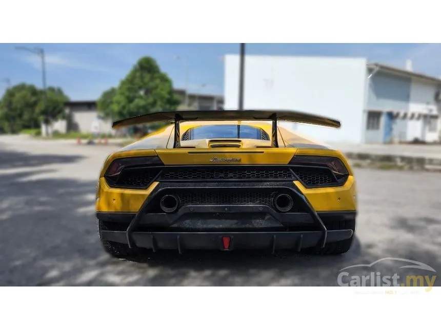 2017 Lamborghini Huracan Performante Coupe