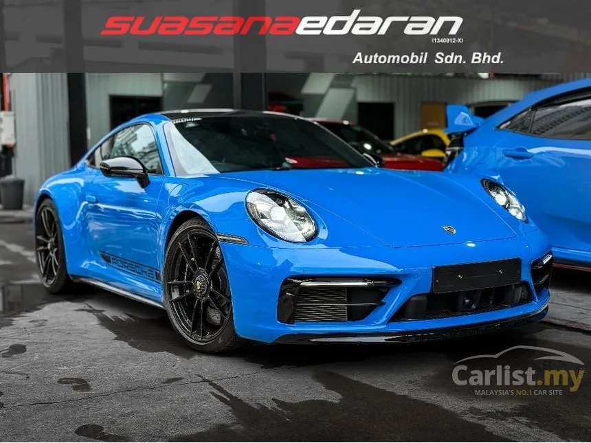2022 Porsche 911 Carrera GTS Coupe