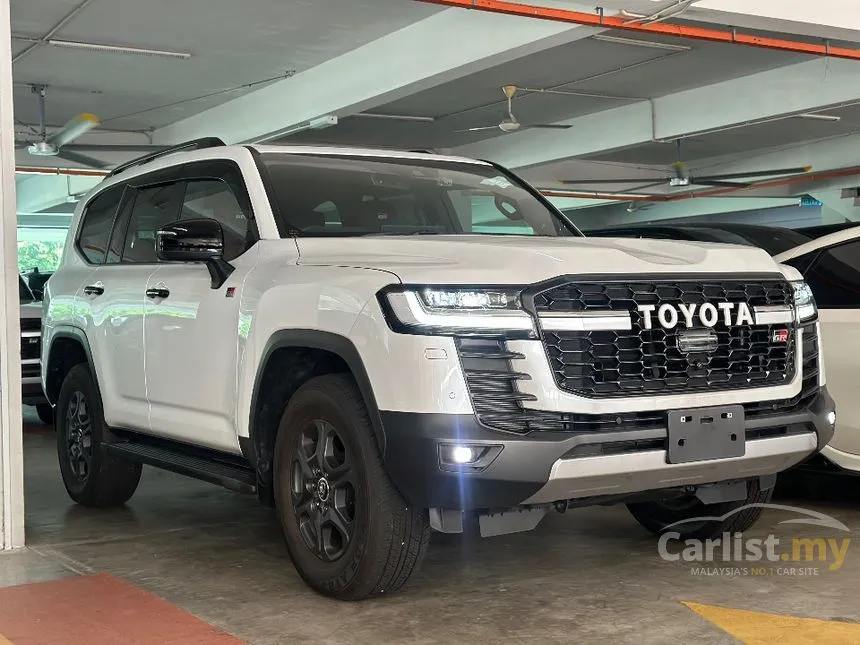2023 Toyota Land Cruiser J300 GR Sport SUV