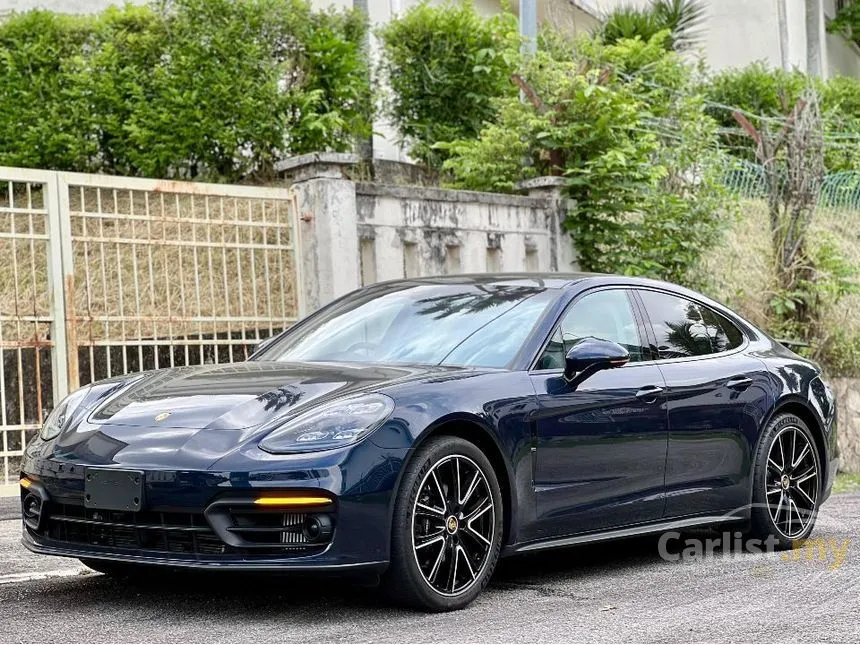 2022 Porsche Panamera Hatchback