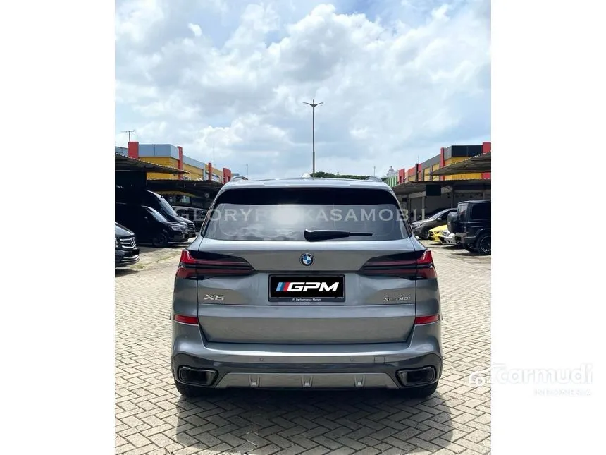 2025 BMW X5 xDrive40i M Sport SUV
