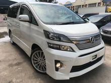 2014 Toyota Vellfire 2.4 Golden Eyes MPV