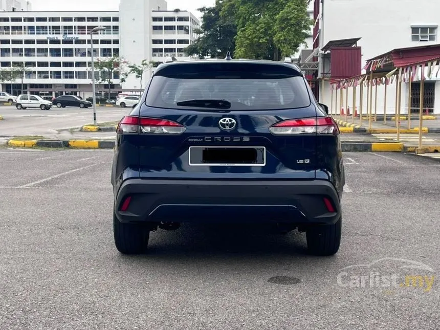 2025 Toyota Corolla Cross V SUV
