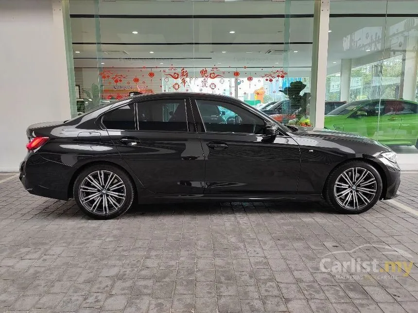 Used 2022 BMW 330i 2.0 M Sport BMW Premium Selection - Carlist.my