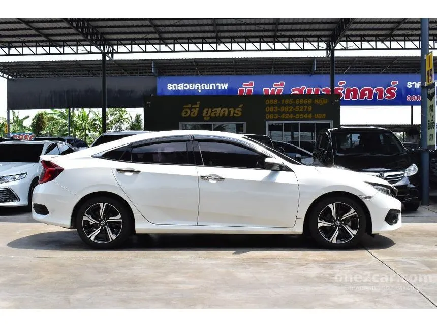 2017 Honda CIVIC Turbo RS Sedan