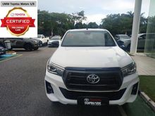 2019 Toyota Hilux 2.8 Black Edition Pickup Truck
