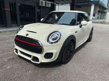 2018 MINI 3 Door 2.0 John Cooper Works (HARMAN KARDON SOUND, REVERSE CAMERA, SUN ROOF, KEYLESS ENTRY, FULL LEATHER SEAT)
