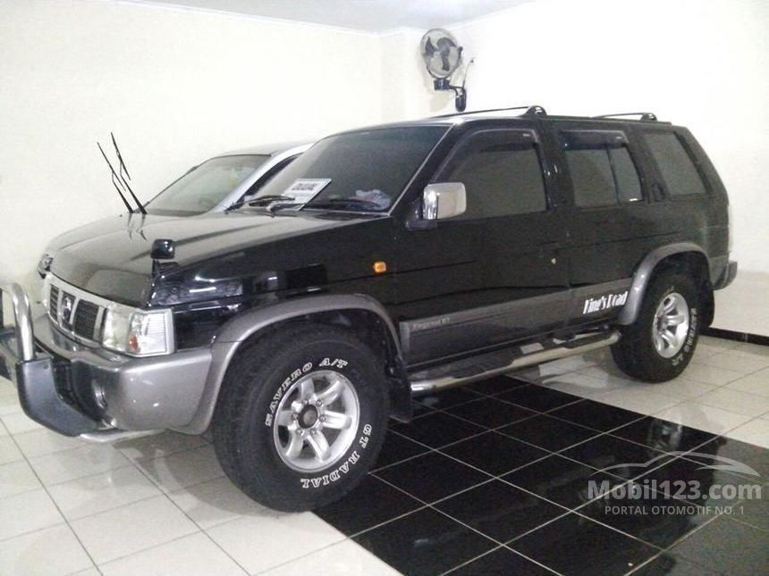 Jual Mobil Nissan Terrano 2003 Kingsroad K1 2.4 di Banten 