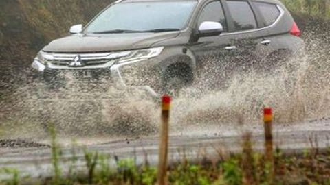 Mitsubishi Beri Pengecekan Gratis dan Diskon Suku Cadang di Musim Banjir