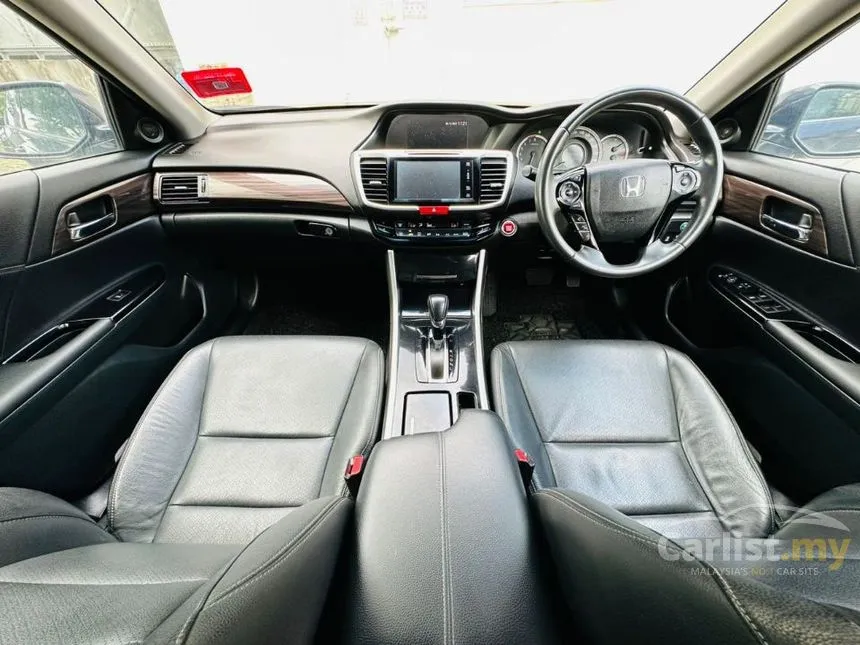 2019 Honda Accord i-VTEC VTi-L Sedan